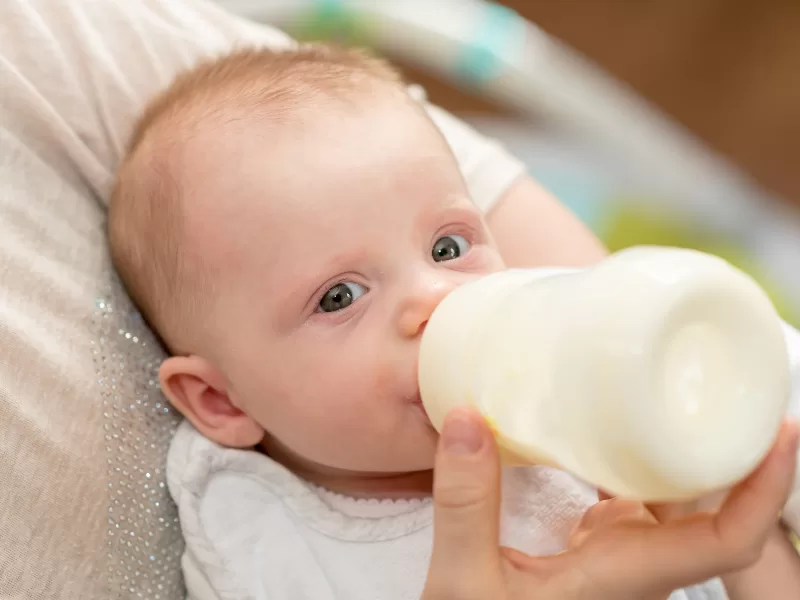 Hack: How To Get A Breastfed Baby To Take A Bottle